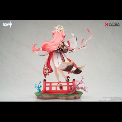 Фигурка 1/7 Яэ Мико (Yae Miko Astute Amusement Ver.)