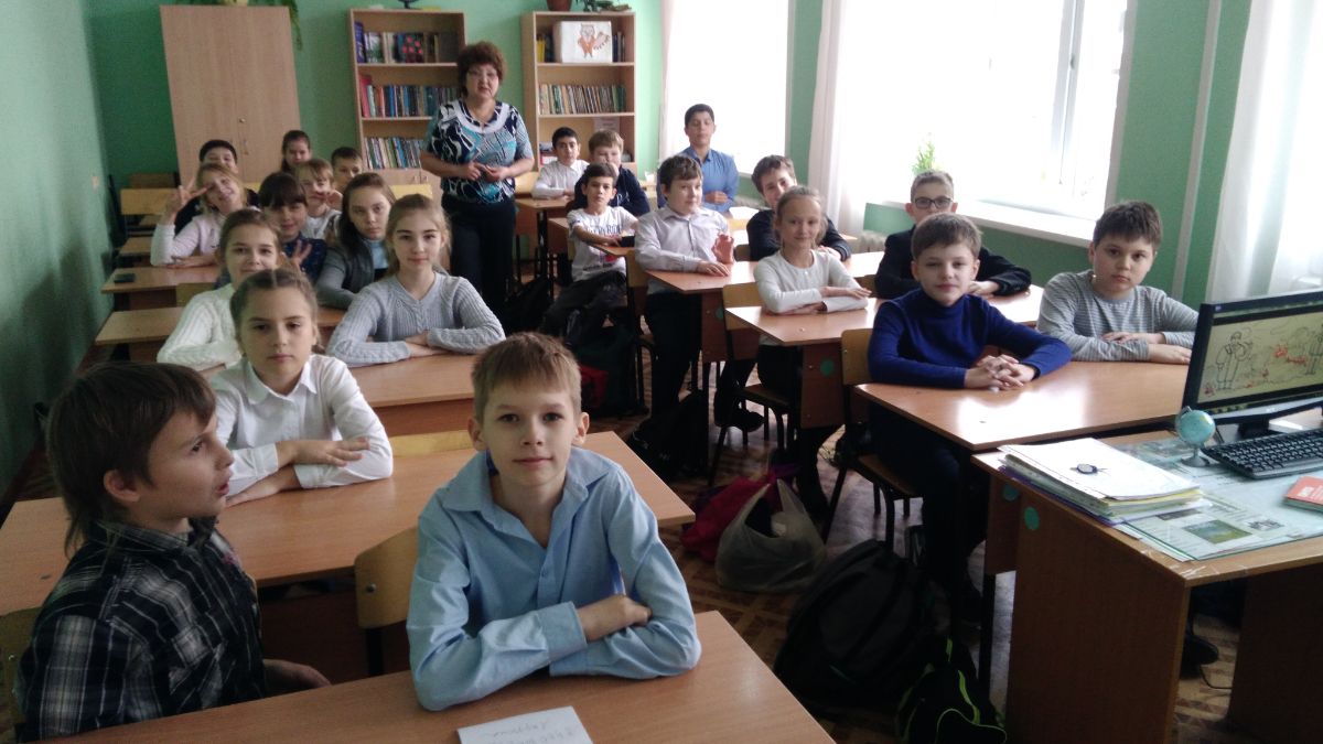 Школа 45 новосибирск. Школа 45 Мочище Новосибирск. Школа 45 Саратов. 45 Школа ученики.
