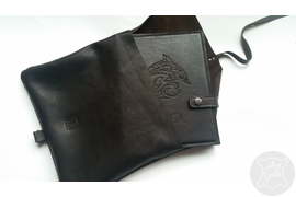 кожаный органайзер с гравировкой на обложке, именной ежедневник, ежедневник на заказ