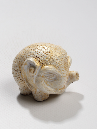 СУВЕНИР "Слоненок-шар бело-золотой"  в точечку