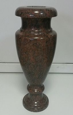 Ваза гранитная 6