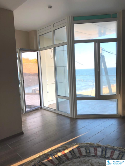 Зеленый холм  Green Hill - 2-комнатные апартаменты с видом на море (первая линия)