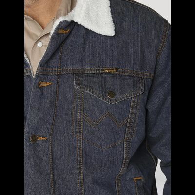 Куртка Wrangler® Western Sherpa Lined Denim Trucker Jacket