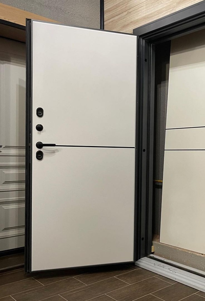 ЙОШКАР-ОЛА. АНТАРЕС. СТАЛЬ 2 мм. АРКТИКА new ГРАФИТ 110/165 мм (ТРЕХКОНТУРНАЯ). ТЕРМОРАЗРЫВ. МУАР МЕТАЛЛИК  МОКРЫЙ АСФАЛЬТ/ БЕЛАЯ МАТОВАЯ С ЧЕРНЫМ МОЛДИНГОМ.