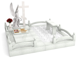 Мемориальный комплекс с крестом и ангелом 2010