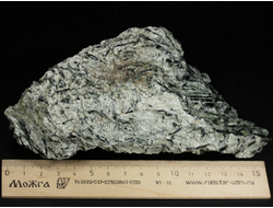 Актинолит в белом тальке, необработанный, дикий образец, Россия, Северный Кавказ, КЧР (165*68*58 мм, 615 г) №37776