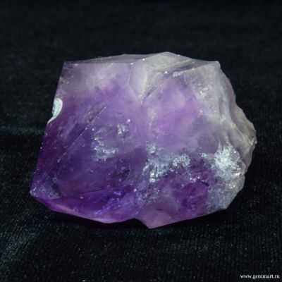 Аметист - кристалл с включениями Какоксенита(?)