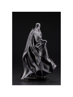 Фигурка 1/6 Бэтмен (Batman)