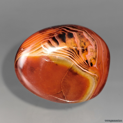 Агат, галтель. Мадагаскар. 51*42*32мм