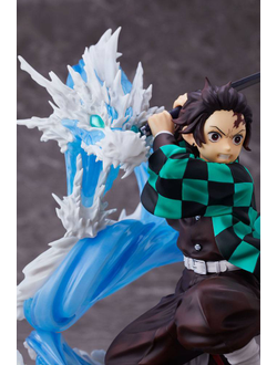 Фигурка 1/8 Тандзиро Камадо (Tanjirou Kamado Seiseiruten, Deluxe Edition)