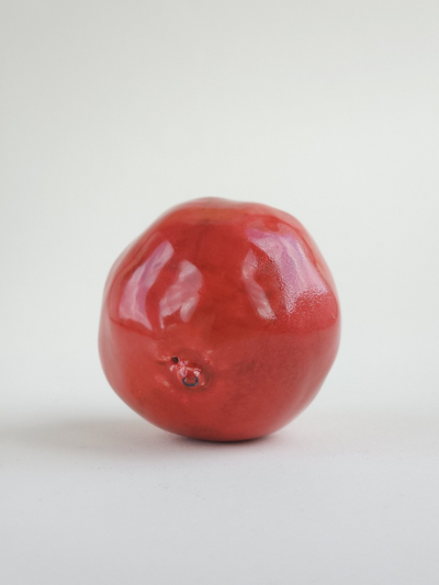 Сочный фрукт гранат (целый)