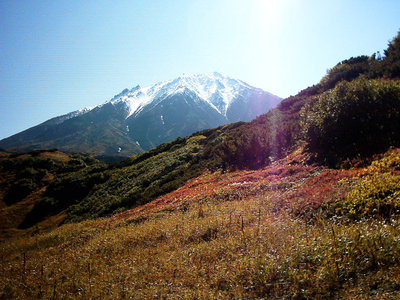 вершина вулкана Бакенинг