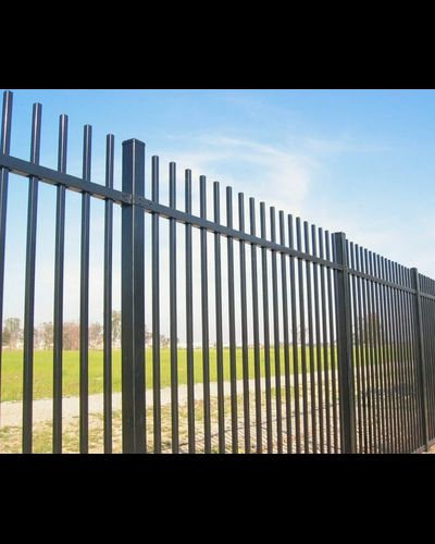 Профильный оцинкованный забор