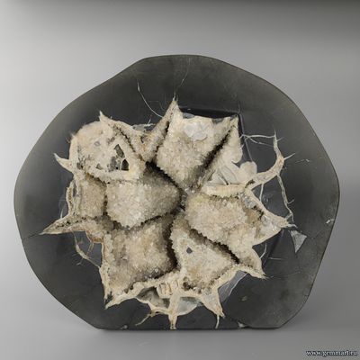 Септария, кальцит и барит. Россия. 315*290*80мм