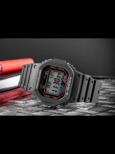 Часы Casio G-Shock GW-M5610U-1