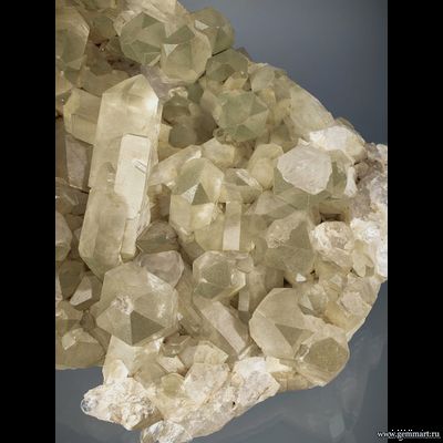 Горный хрусталь с включениями хлорита. Северная Осетия. 220*140*70мм