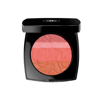 Chanel CAMÉLIA FUTURE Powder Blush Trio - ТРЕХЦВЕТНЫЕ ПУДРОВЫЕ РУМЯНА