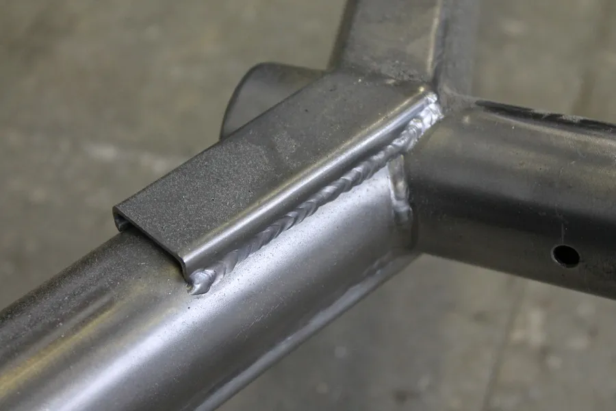 Переработка конструкции параплана из титана. Сварка титана. Аргон66 Сварочные работы по титану в Екатеринбурге. Сварка аргон