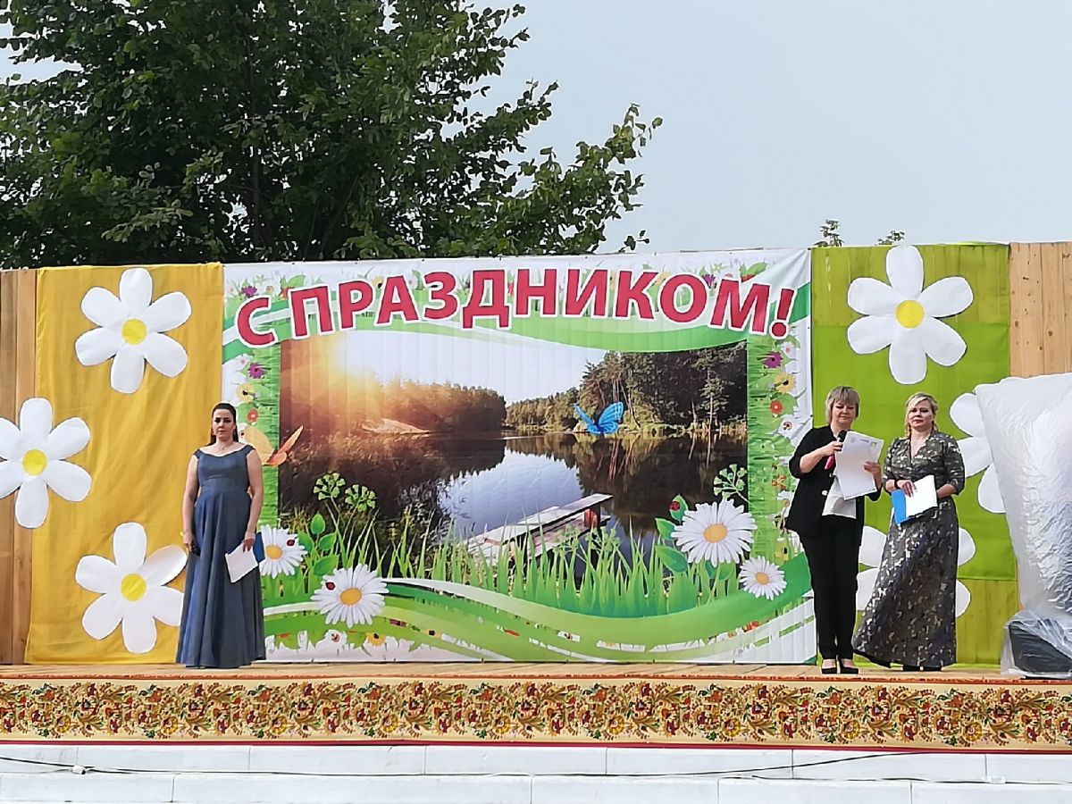 День села фон
