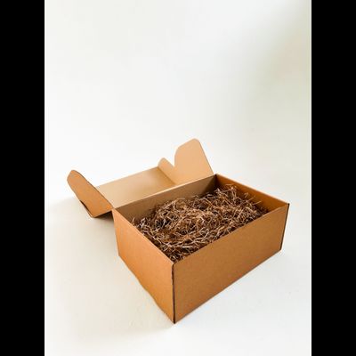 Огромная подарочная коробка GILEV 52x38x22 см с наполнителем и синей лентой