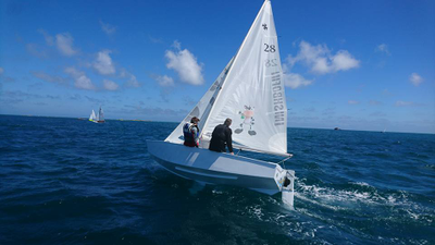 яхта Каравелла