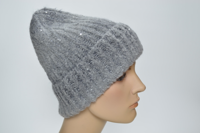 Зимняя серая шапка с отворотом Италия Vizio