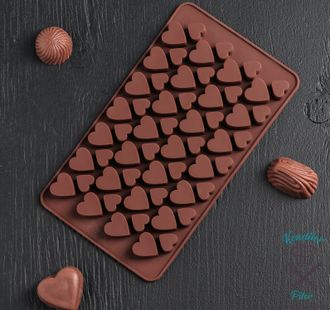 Форма для льда и шоколада «Сердечки», 19,5×11,5 см, 56 ячеек (2×2/1,5×1,5 см), цвет МИКС