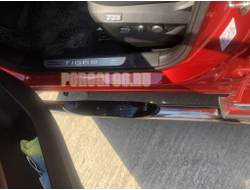 Пороги труба с проступью d76 для Chery Tiggo 8 Pro 2021-