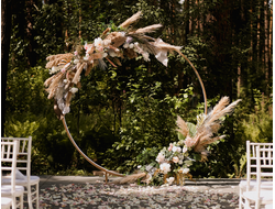 Арка для выездной церемонии "Кольцо бохо"