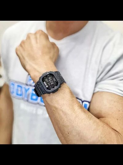 Часы Casio G-Shock G-5600SRF-1