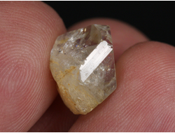 Топаз, кристалл, Россия, Забайкальский край (13*12*9 мм, 1,9 г) №36048