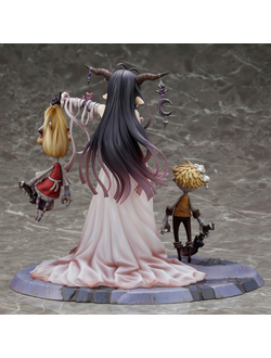 Фигурка 1/8 Danua