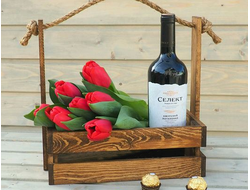Ящик для цветов и вина