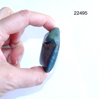 Соколиный глаз натуральный (галтовка) ЮАР арт.22495: 38,8г - 47*39*14мм