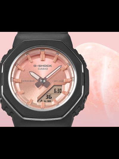 Часы Casio G-Shock GMA-P2110SC-4A