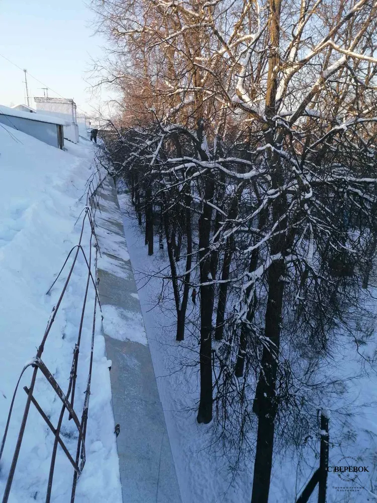 Очистка снега и сосулек до ограждений