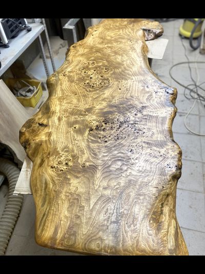 консоль для телевизора из горного тополя