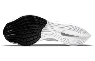 Удобные Кроссовки Nike ZoomX Vaporfly White Metallic Silver для спорта CU4111-100