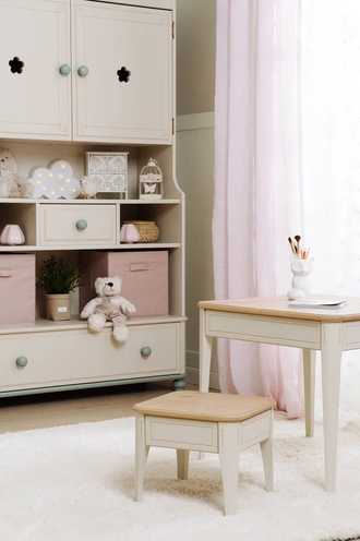 Стол детский Бетти из массива сосны 60 х 60 х 56 см