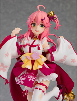 Фигурка Мико Сакура (Miko Sakura Pop Up Parade)
