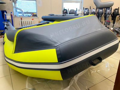 Моторная лодка Таймень NX 3800 НДНД PRO MAX фальшборт желтый/черный нос