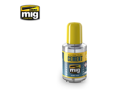Ammo MIG: Сверхтекучий клей Extra Thin Cement (30 мл.)