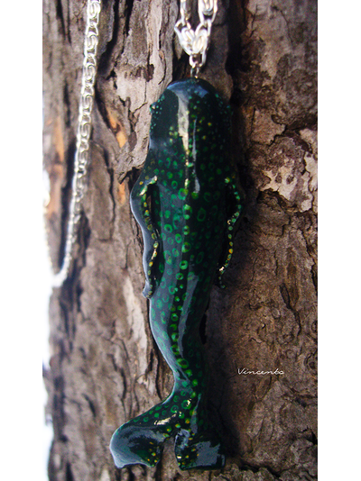 Подвеска "Рыба Древних" в тёмно-зелёной цветовой гамме