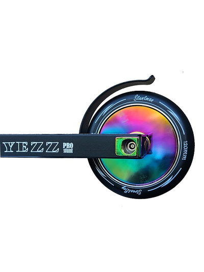 Трюковый самокат Yezz Stuntman MS-191R черный бензин