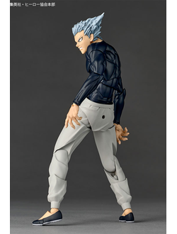 Фигурка Гароу (Garou Amazing Yamaguchi, Revoltech)