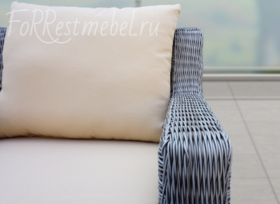 Кресло плетеное Sunstone из искусственного ротанга.Детали