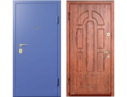 Железная дверь с отделкой порошковым напылением и МДФ. Модель ДК44