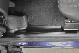 Накладки на ковролин передние для LADA Granta с 2011