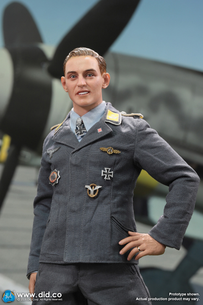 ПРЕДЗАКАЗ - Пилот Люфтваффе - Коллекционная фигурка 1/6 WWII German Luftwaffe Ace Pilot – Erich Hartmann (D80190) - DID ?ЦЕНА: 26300 РУБ.?