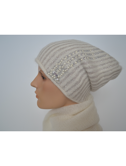 Vizio шапка 1606  Италия белая